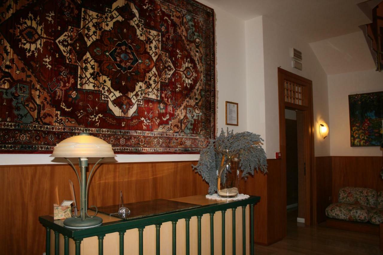Albergo Nardini Lentate sul Seveso Ngoại thất bức ảnh